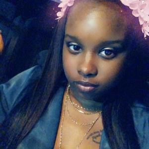 Meet your Posher, D'andra reneè